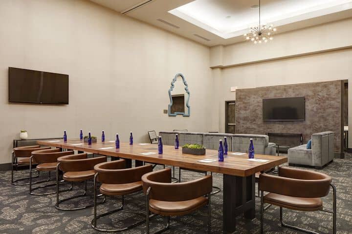 Meeting facility